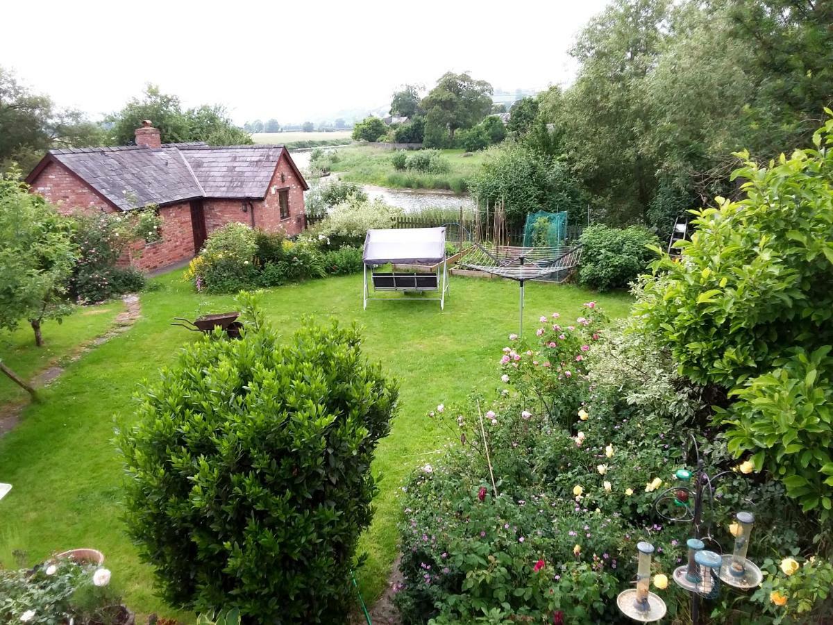 Ferryman'S Cottage Glasbury Exteriör bild